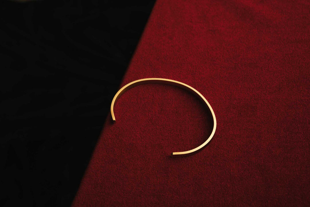 Gold BANGLE bracelet 4 mm